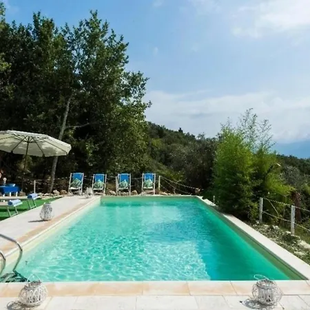 Villa Due San Cristoforo a Perticaia
